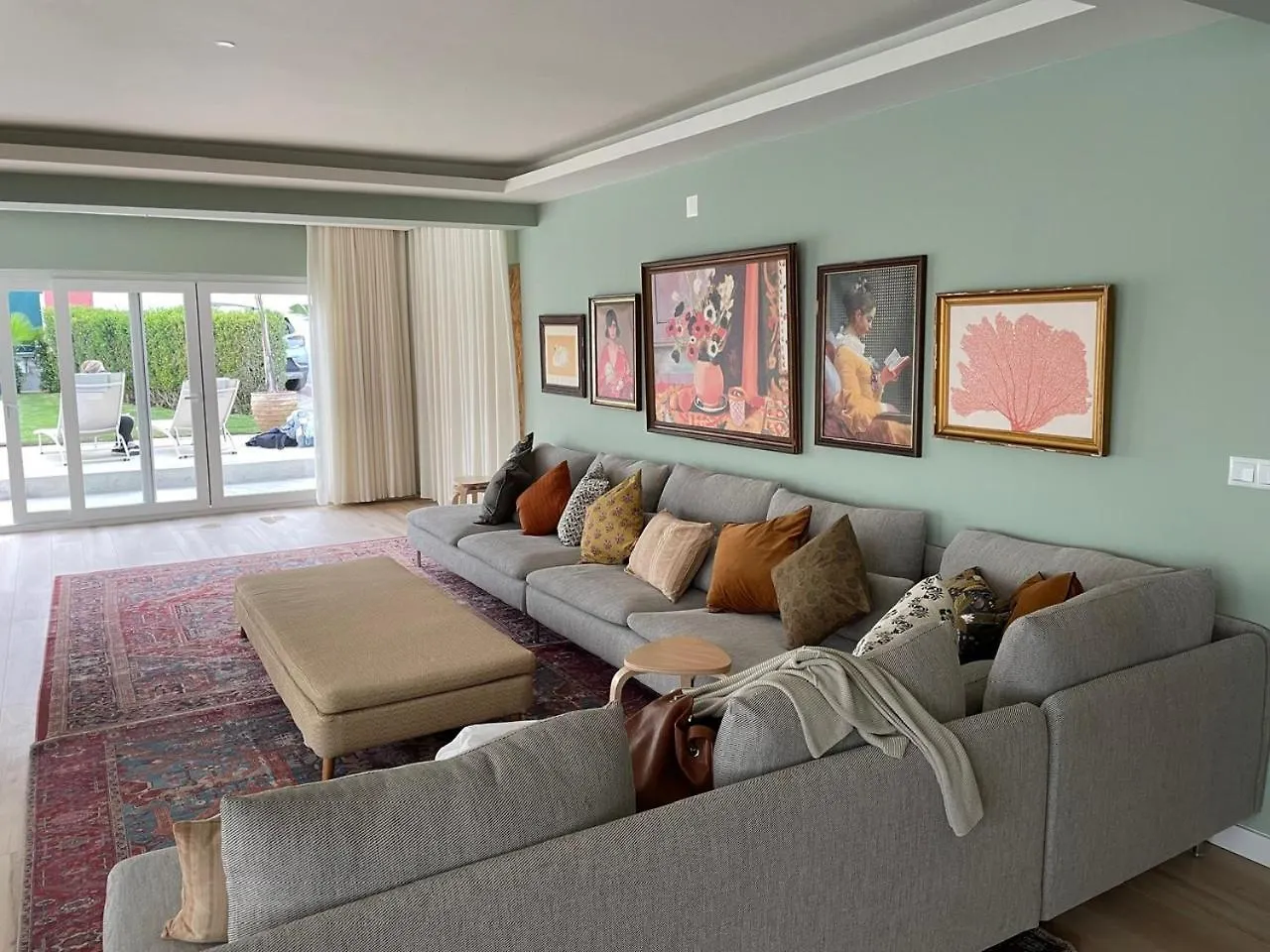 Retreat Villa, Full Amenities, Up To 40Ppl Lisboa 0*,  Portugal